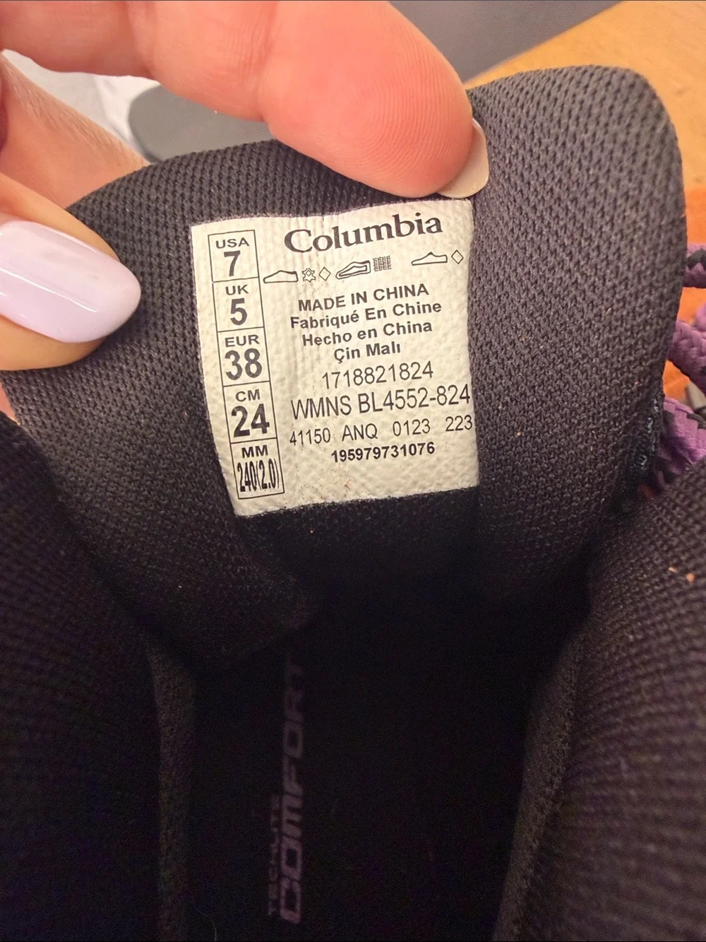 Columbia womens Orange Suede Hiking Boots with Purple Laces